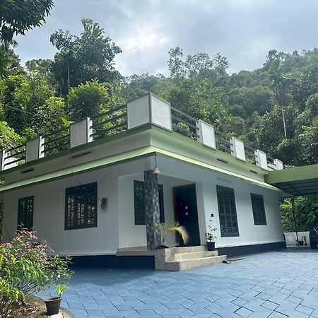 Morning Hills Villa Мунар Екстериор снимка